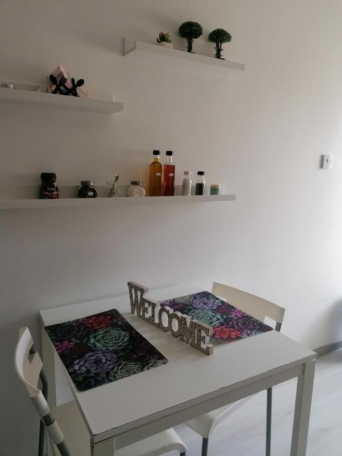 Elenas 1 Bedroom Apartment In Limassol Center Zewnętrze zdjęcie