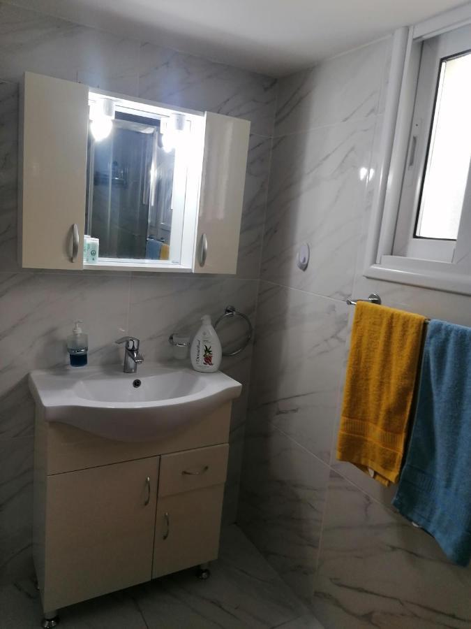 Elenas 1 Bedroom Apartment In Limassol Center Zewnętrze zdjęcie